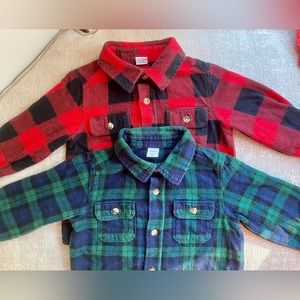2 Plaid Flannel button down 2 T shirts